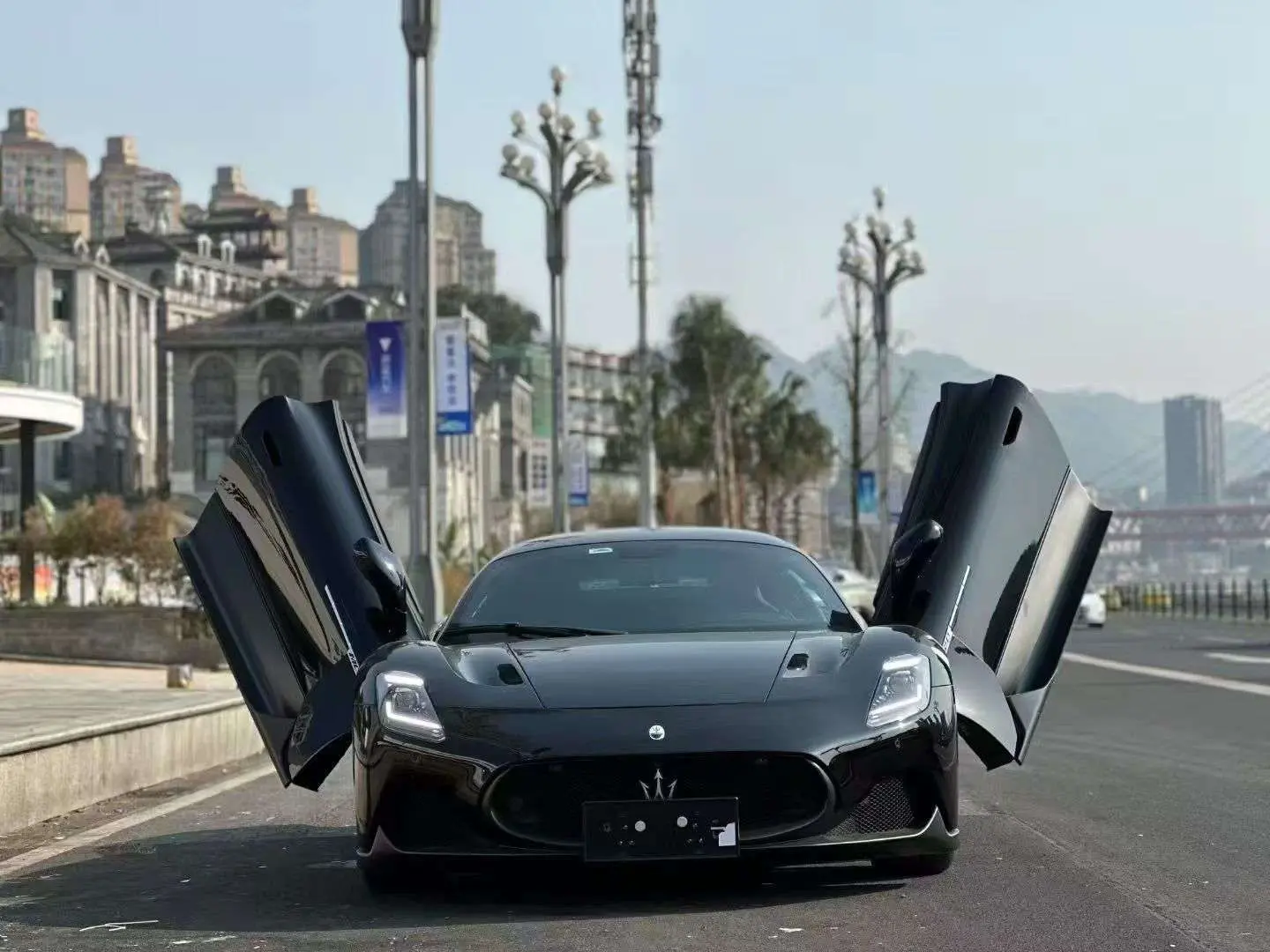 Maserati MC20