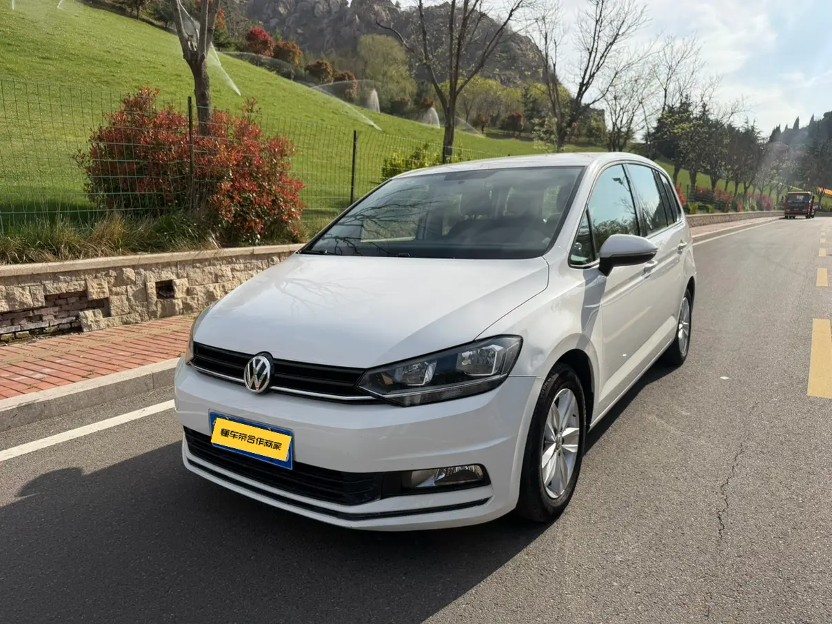 Volkswagen Touran L