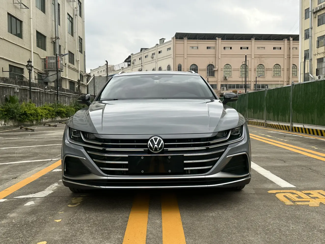 Volkswagen Arteon (CC)  из Китая