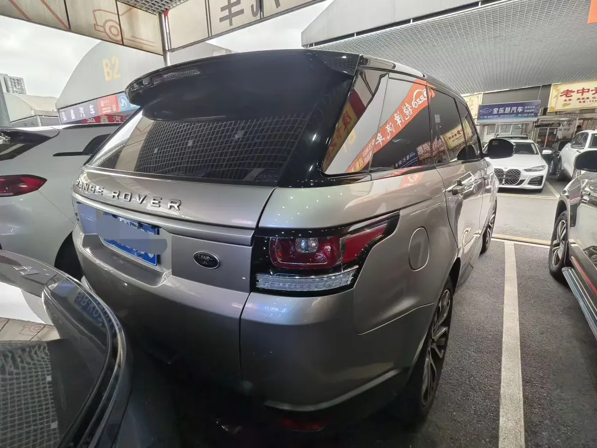 Land Rover Range Rover Sport