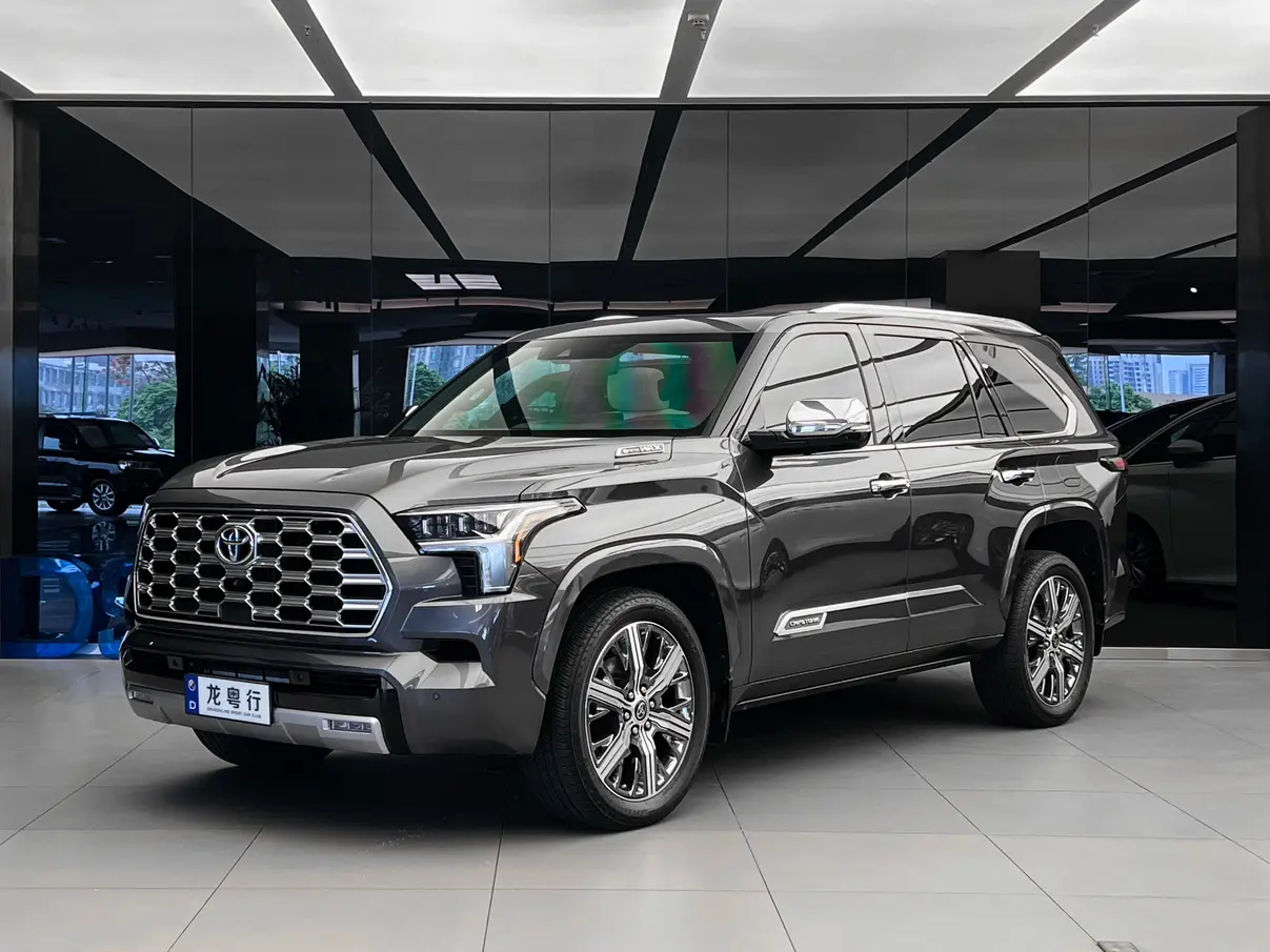 Toyota Sequoia