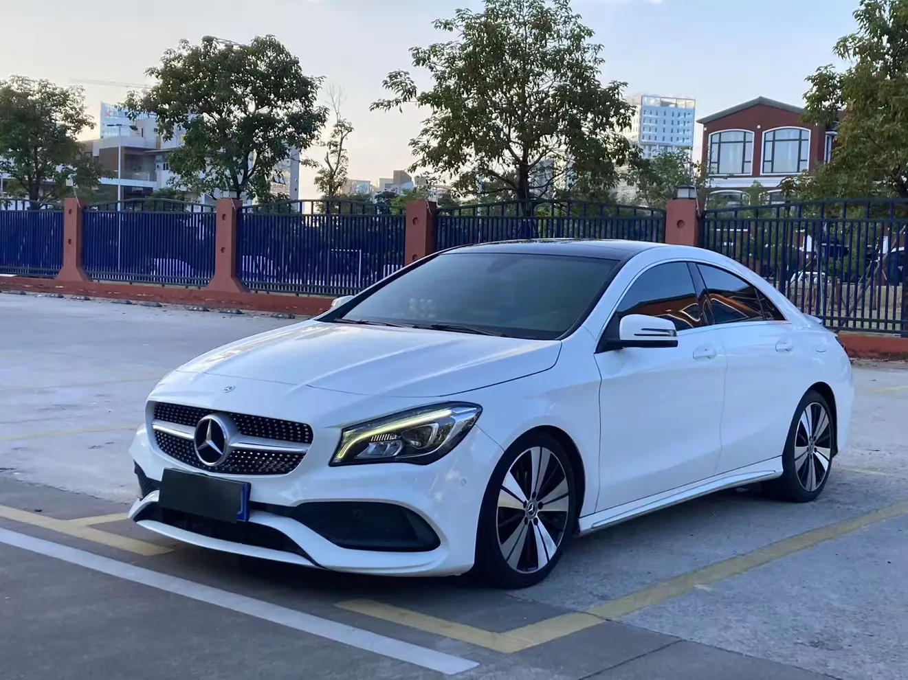 Mercedes-Benz CLA (Imported)
