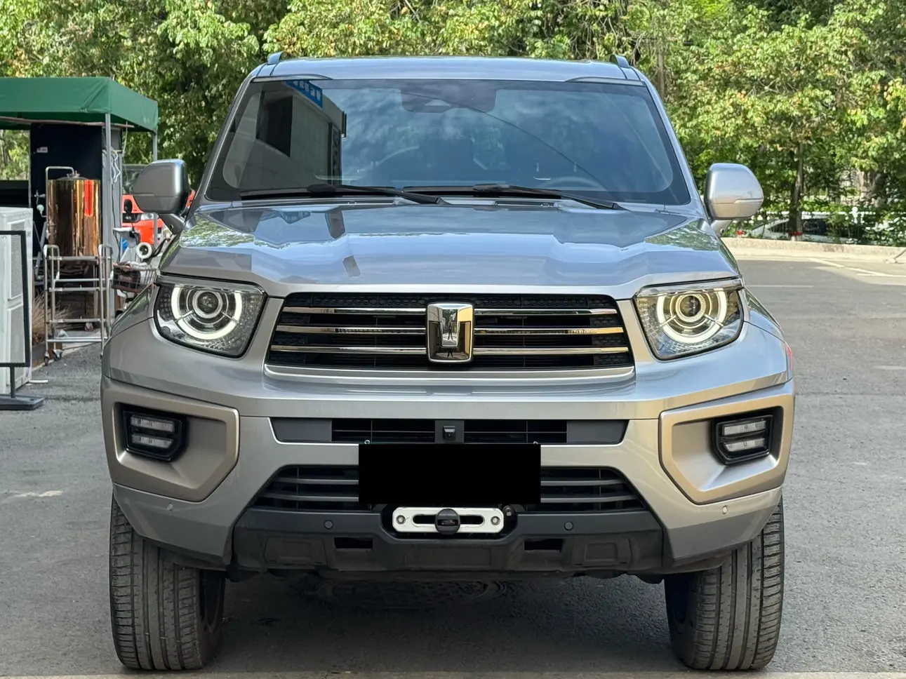 Tank 700Hi4-T