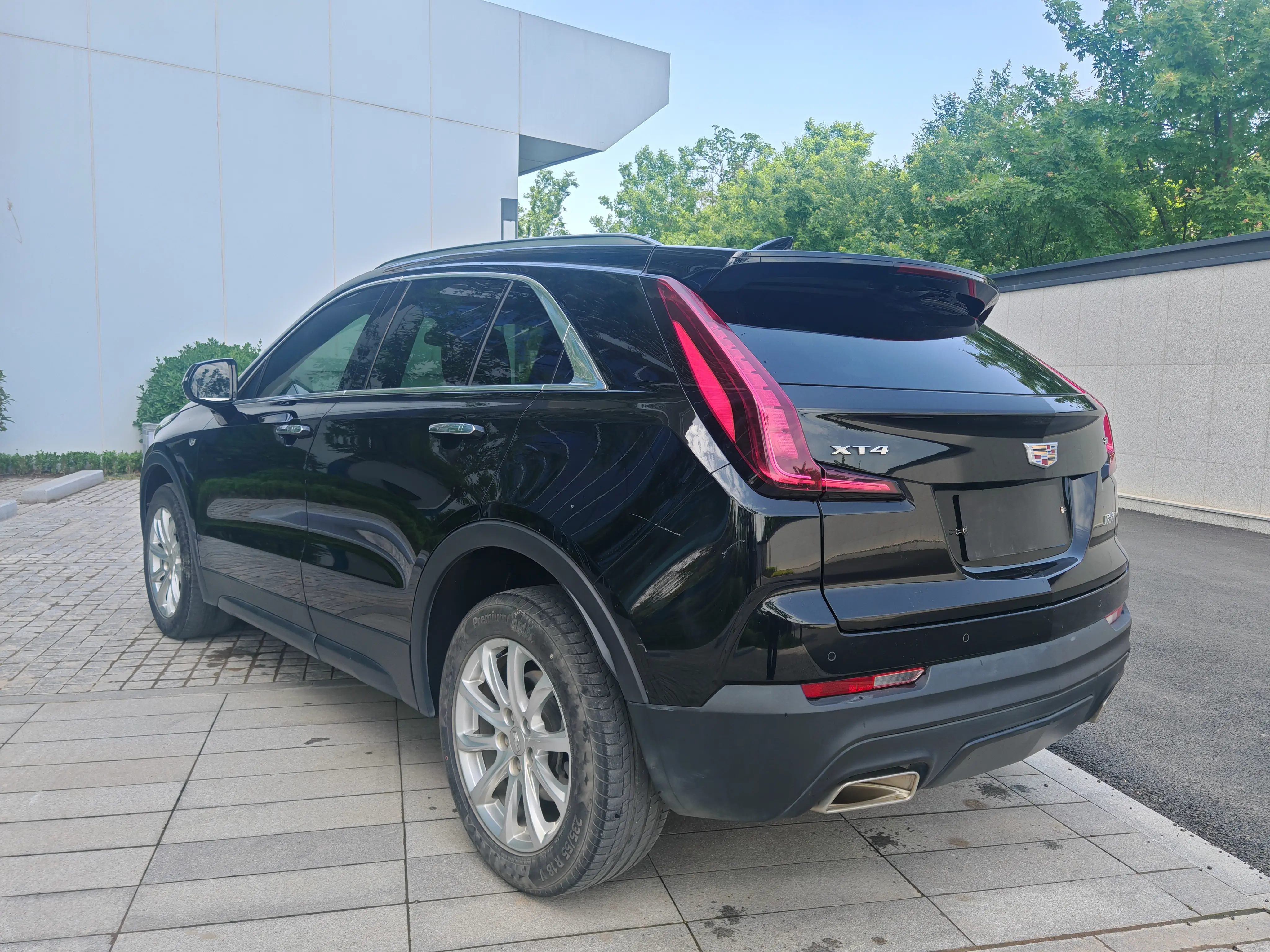 Cadillac XT4