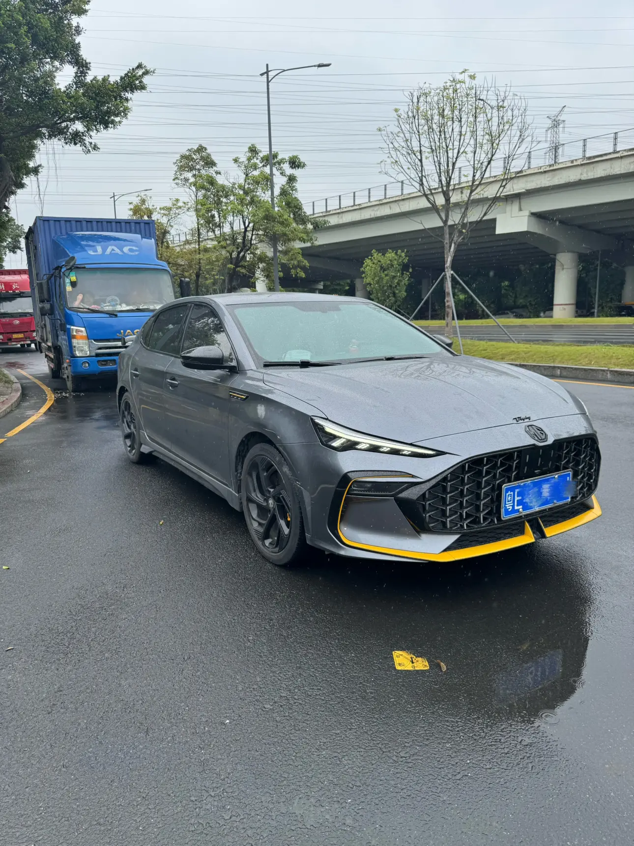MG 6