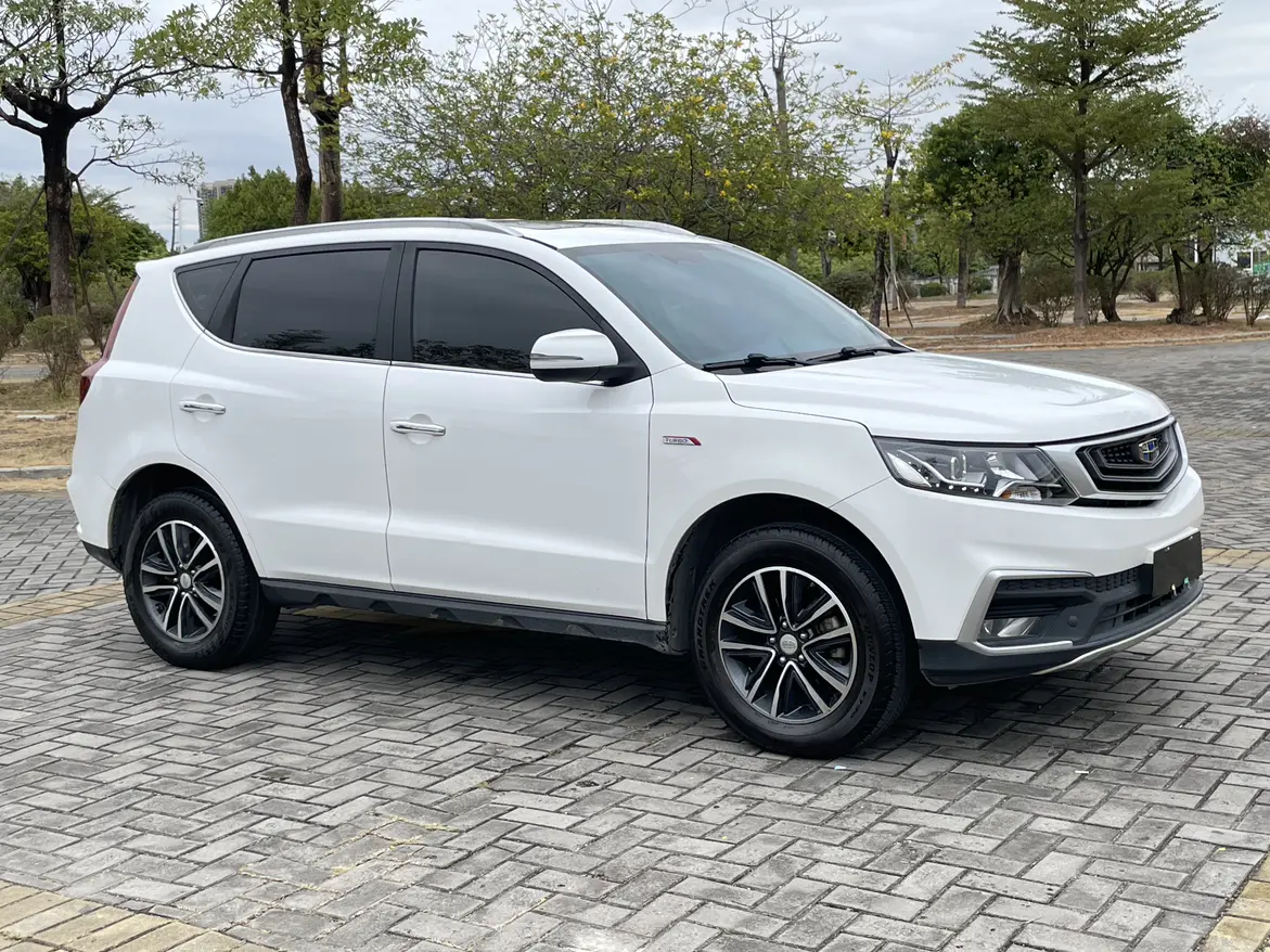 Geely Vision X6