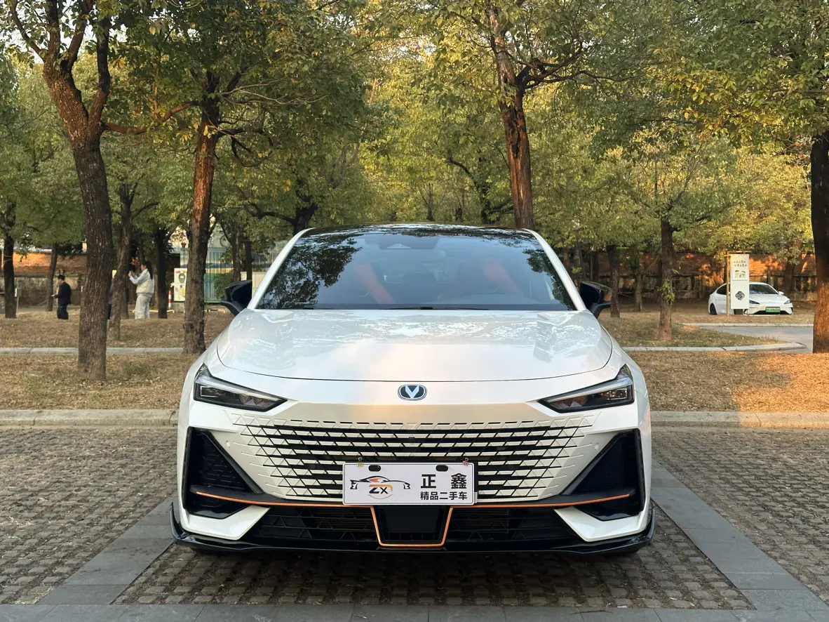 Changan UNI-V