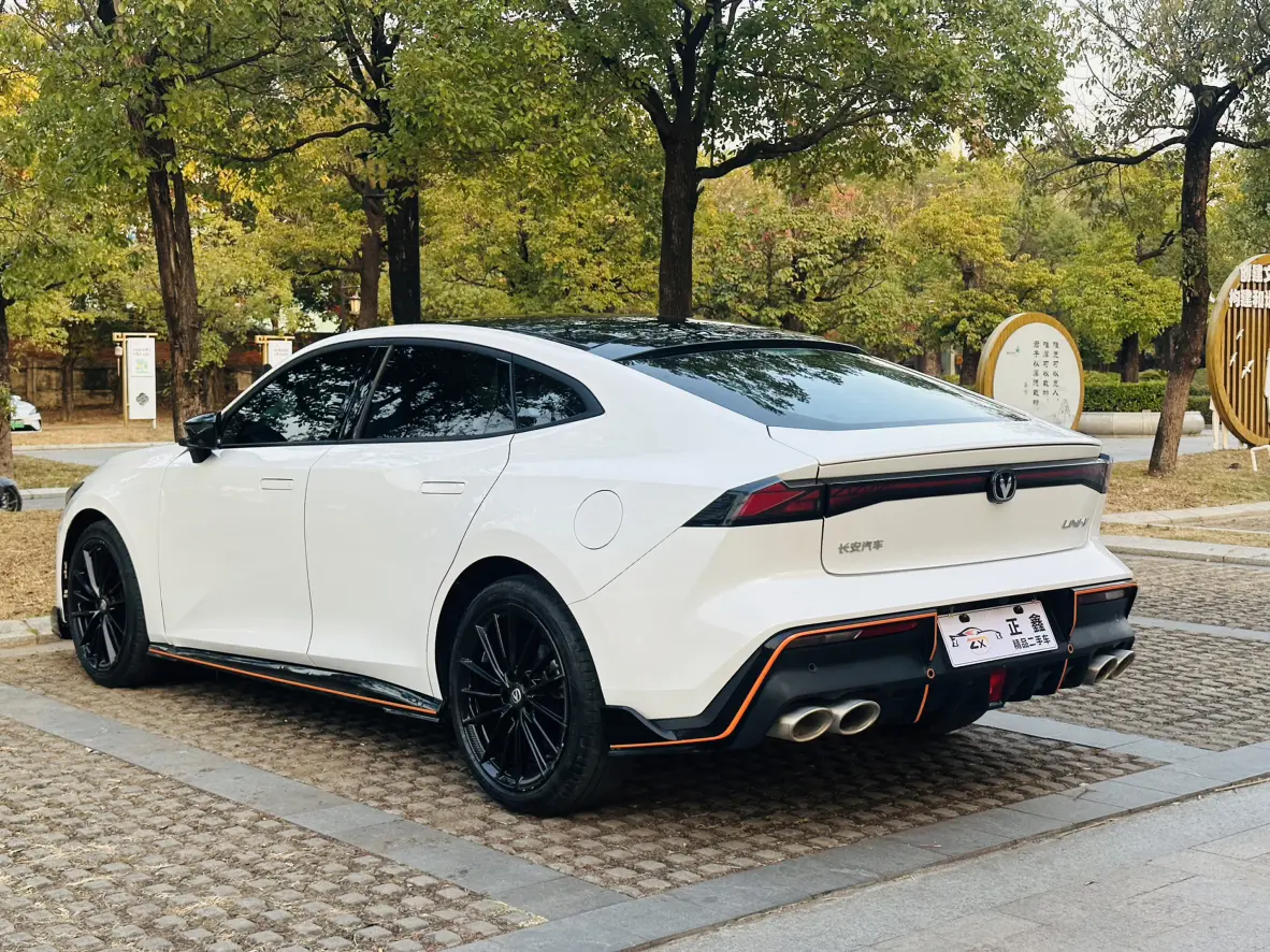 Changan UNI-V