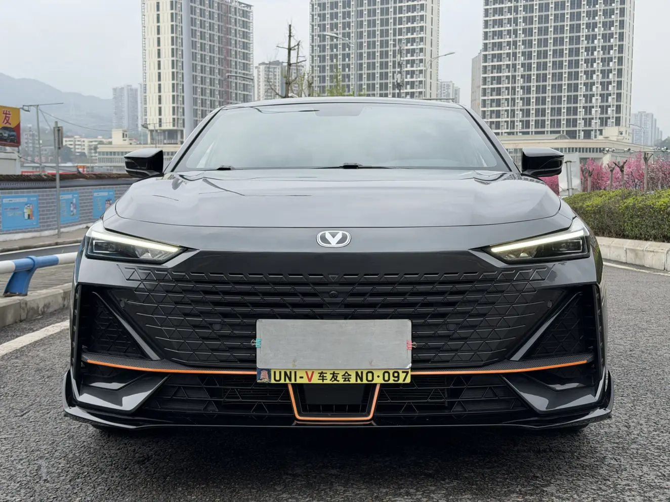 Changan UNI-V