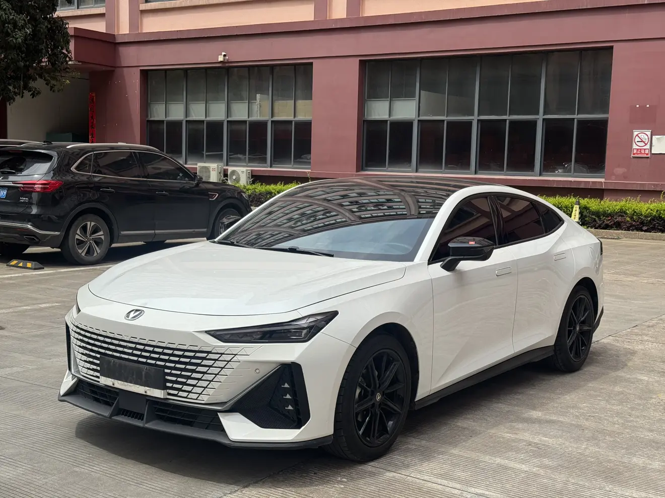 Changan UNI-V
