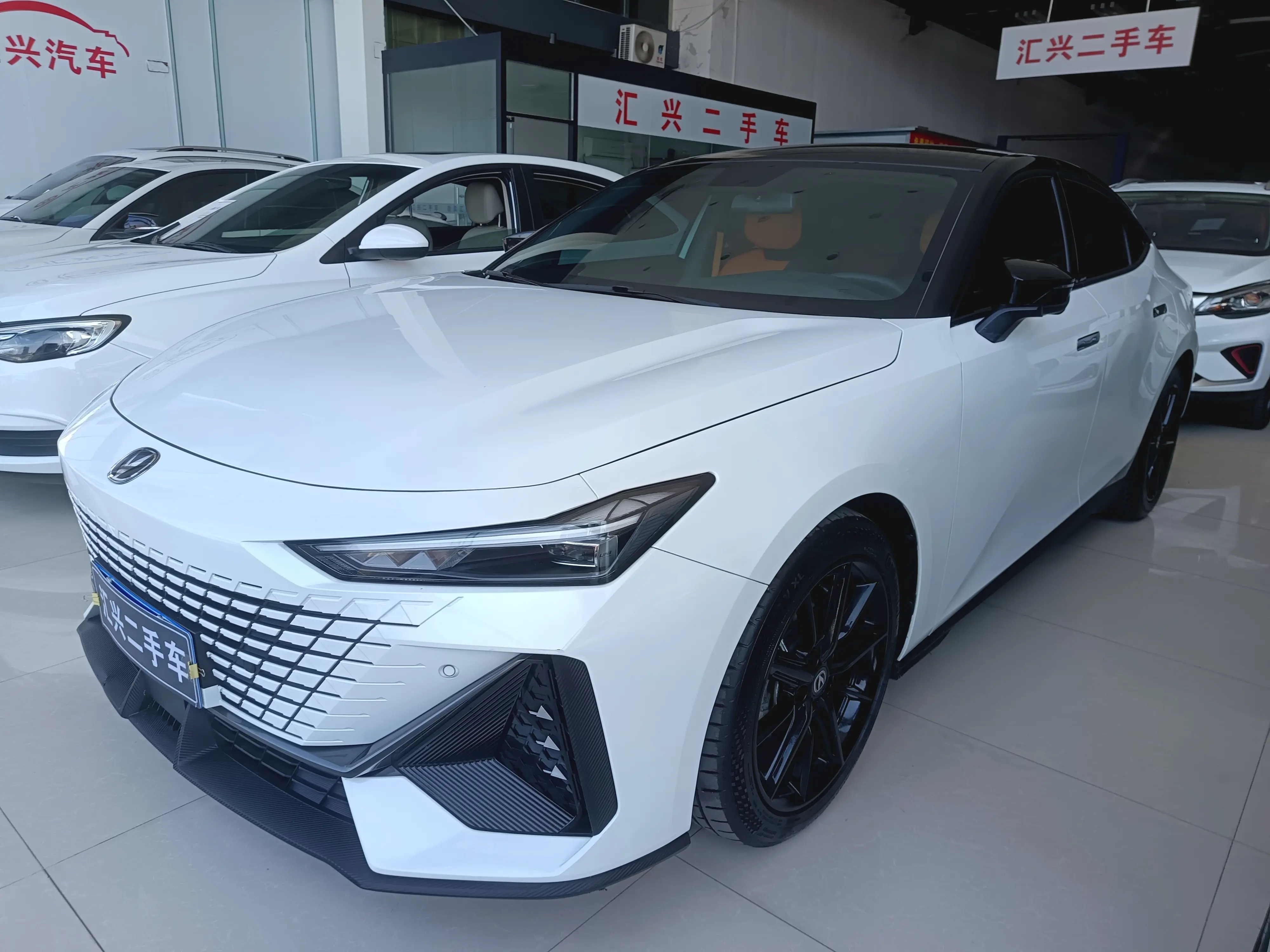 Changan UNI-V