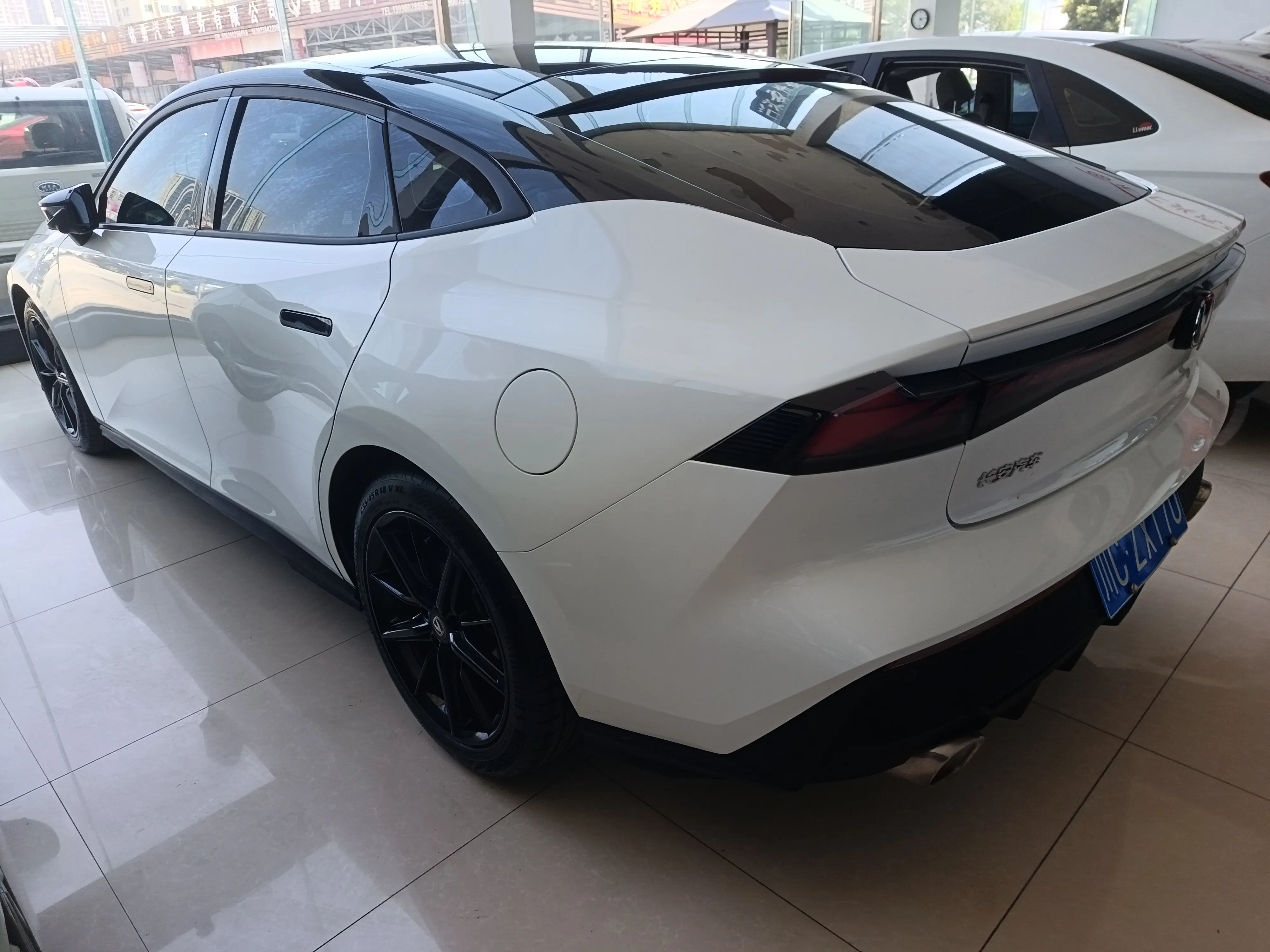 Changan UNI-V