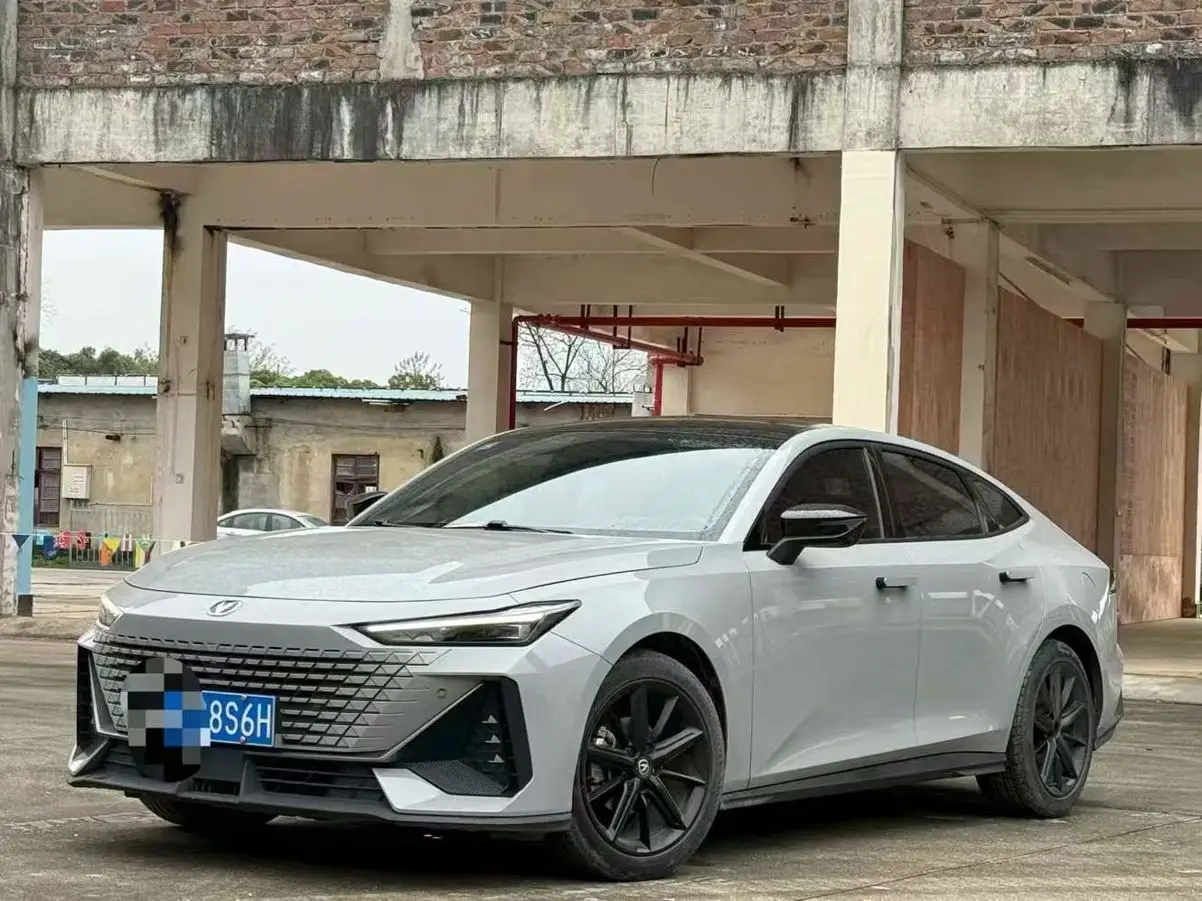 Changan UNI-V