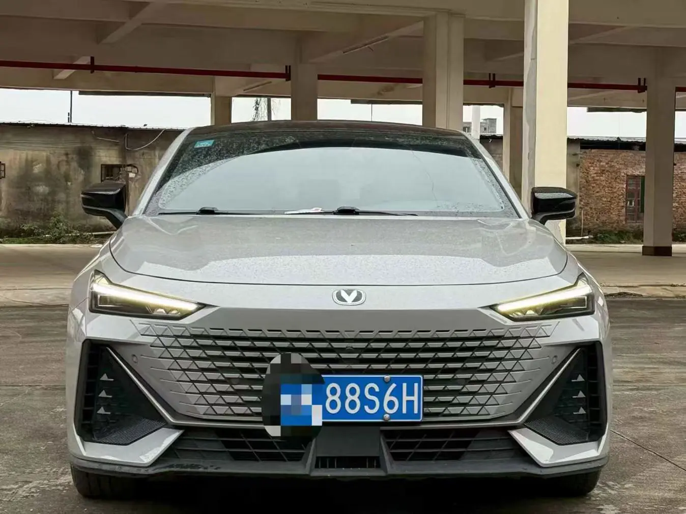 Changan UNI-V