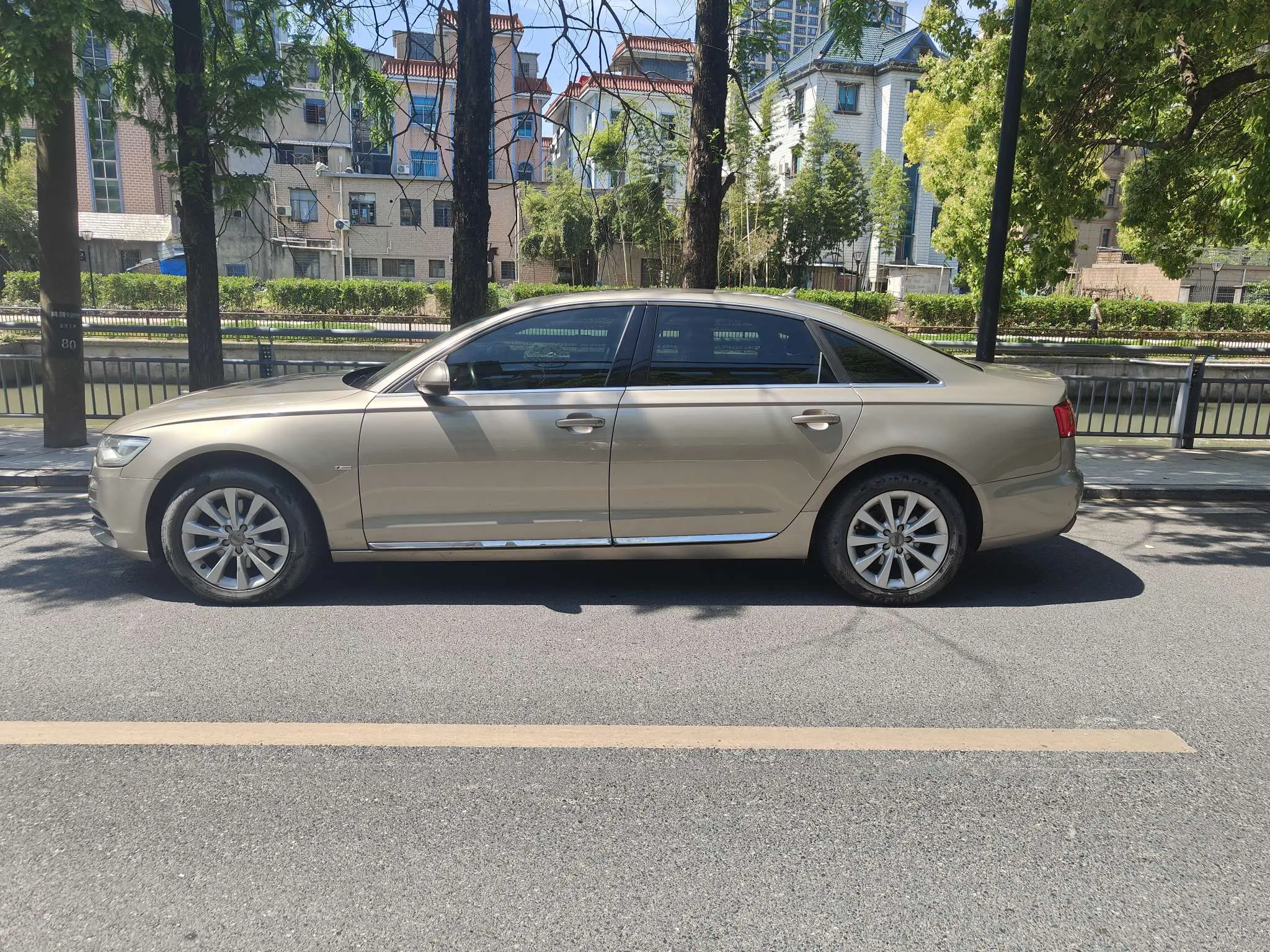 Audi A6L