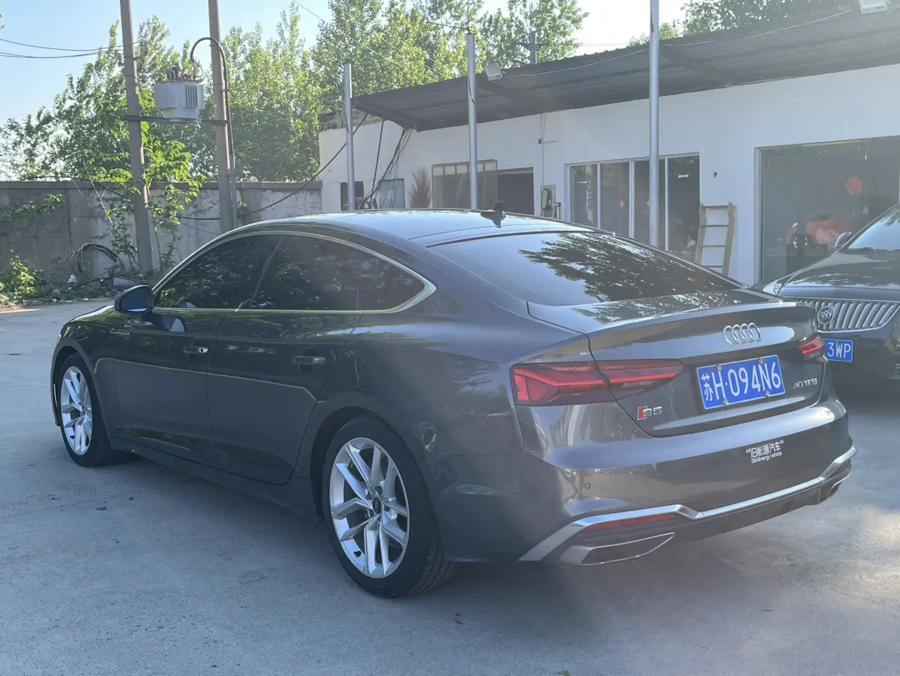 Audi A5