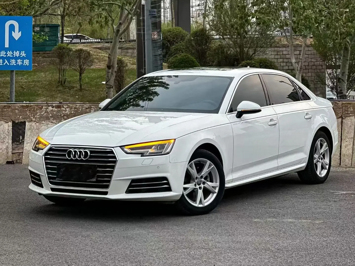 Audi A4L