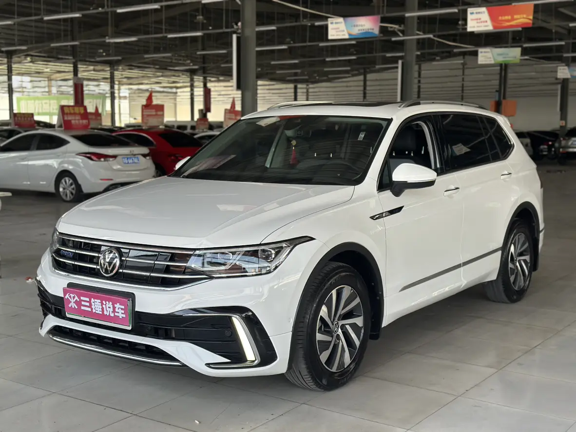 Volkswagen Tiguan L PHEV