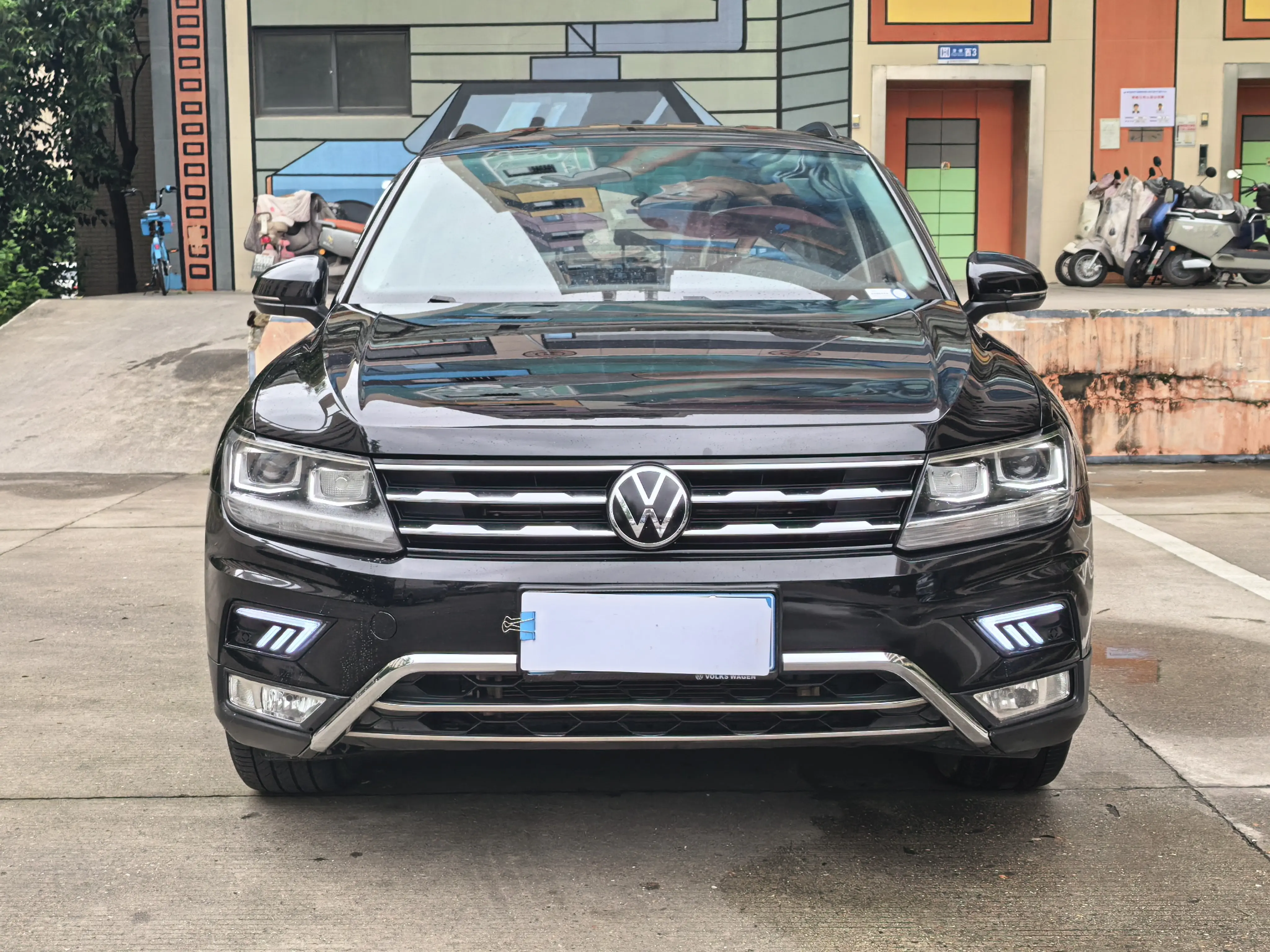 Volkswagen Tiguan L