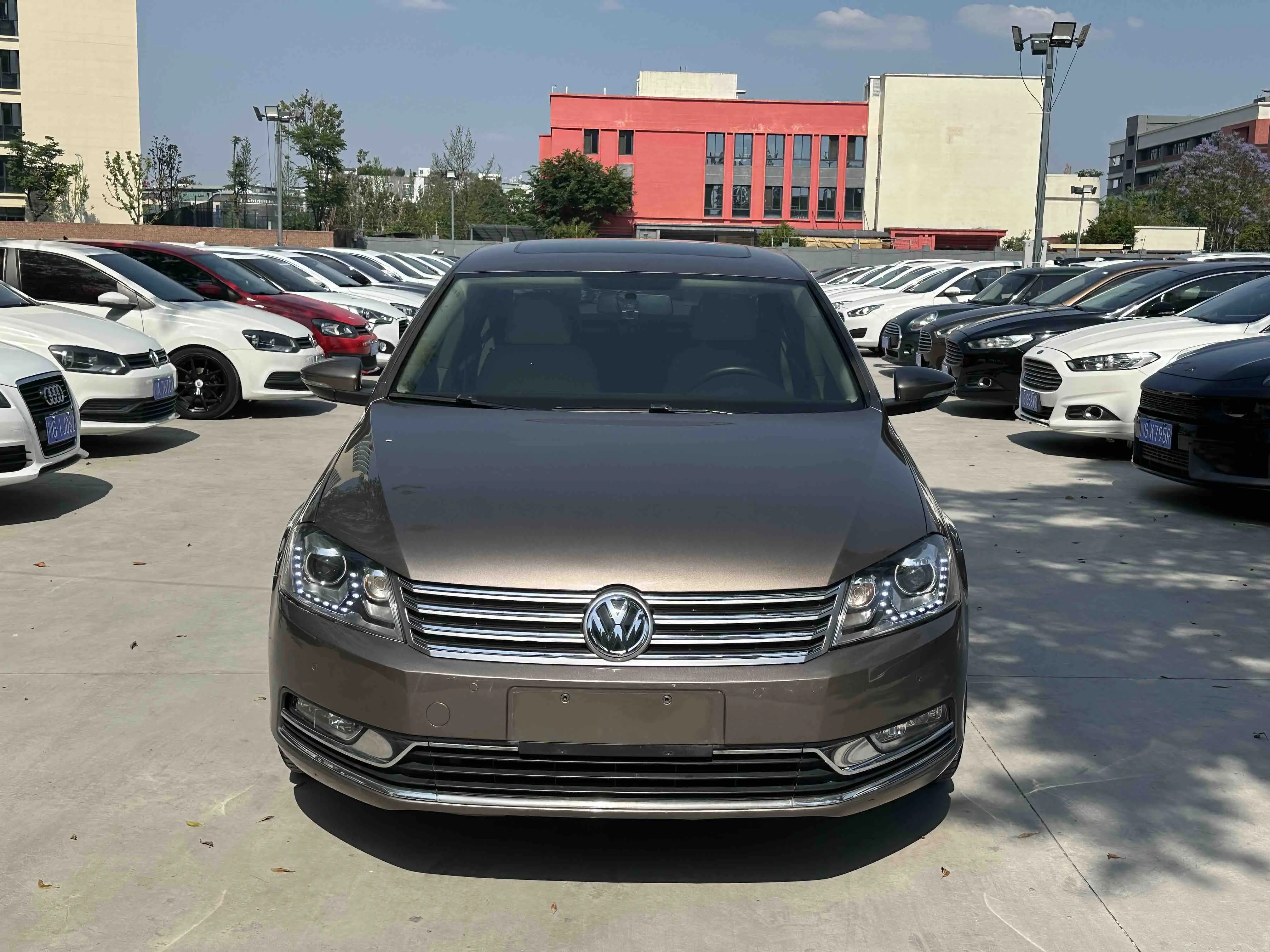 Volkswagen Magotan