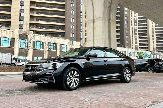 Volkswagen Passat PHEV