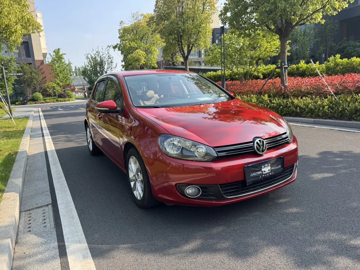 Volkswagen golf