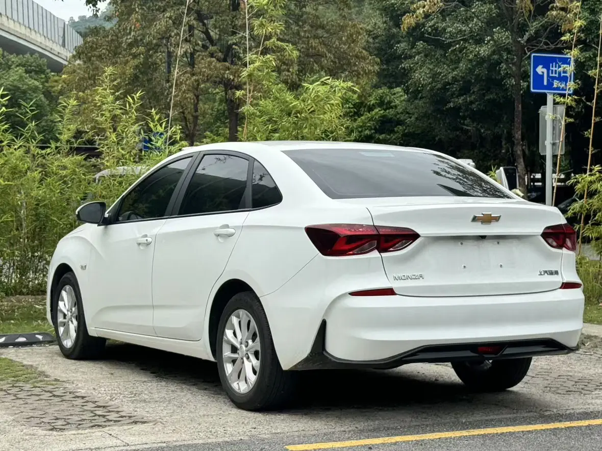 Chevrolet Monza