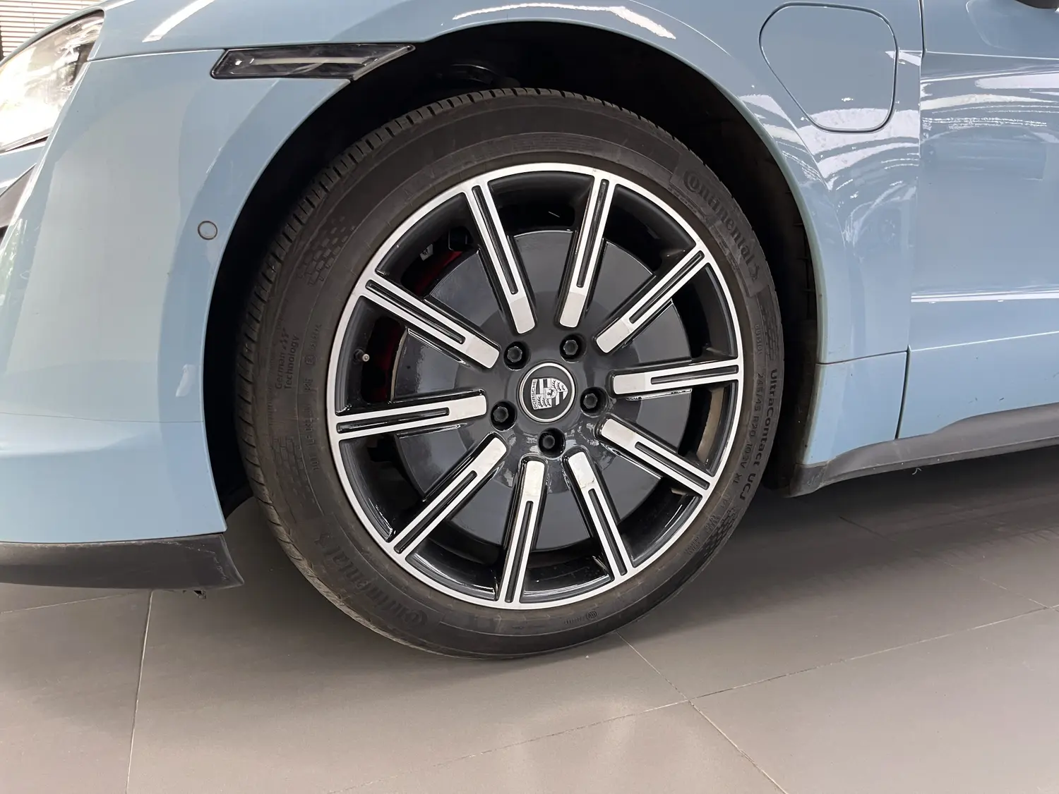 Porsche Taycan