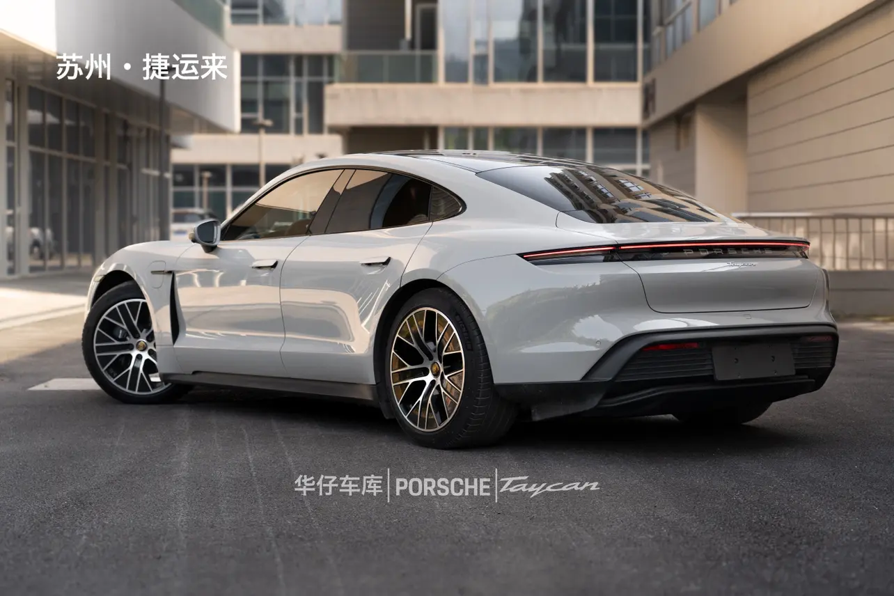 Porsche Taycan
