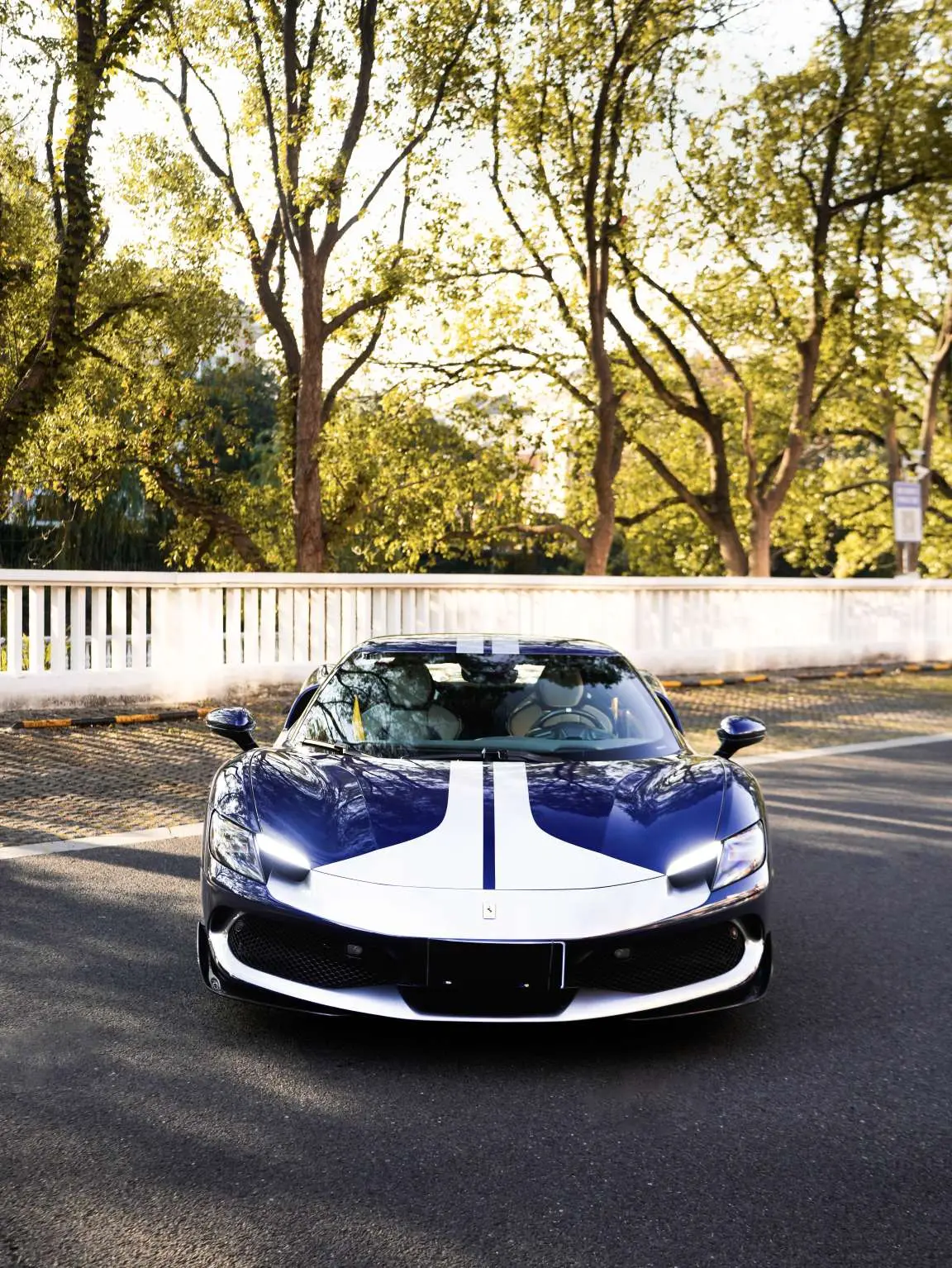 Ferrari 296
