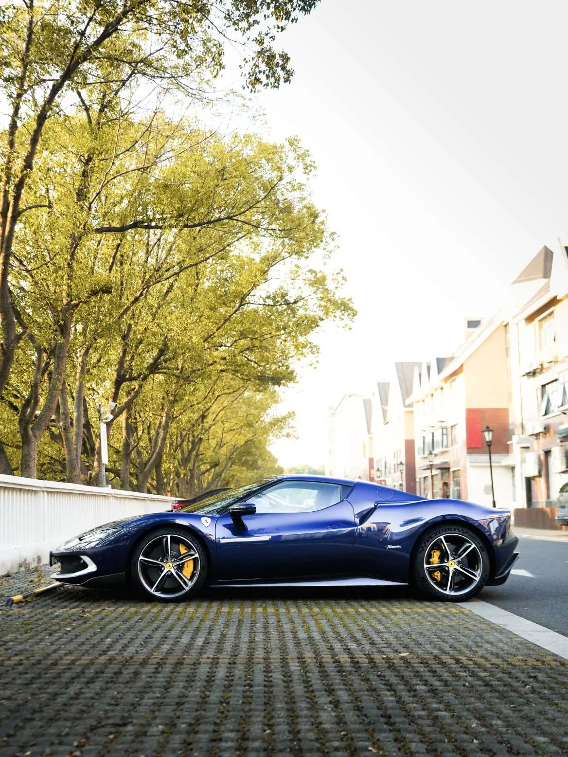 Ferrari 296