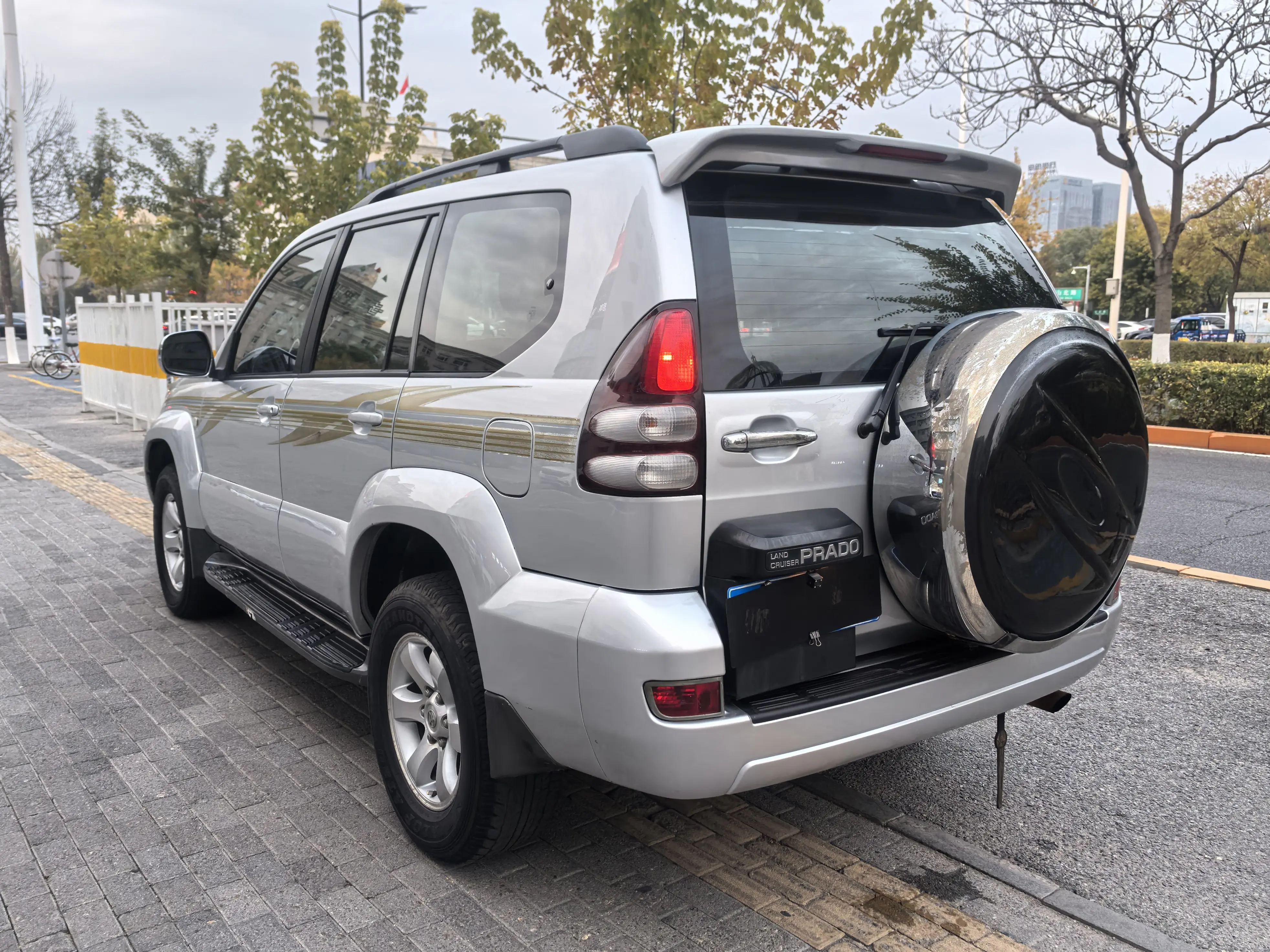 Toyota Prado