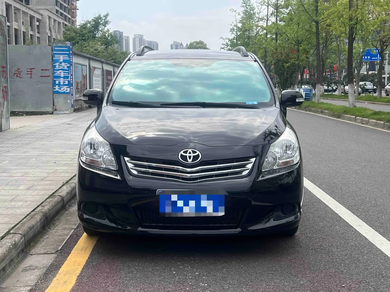Toyota Verso / EZ