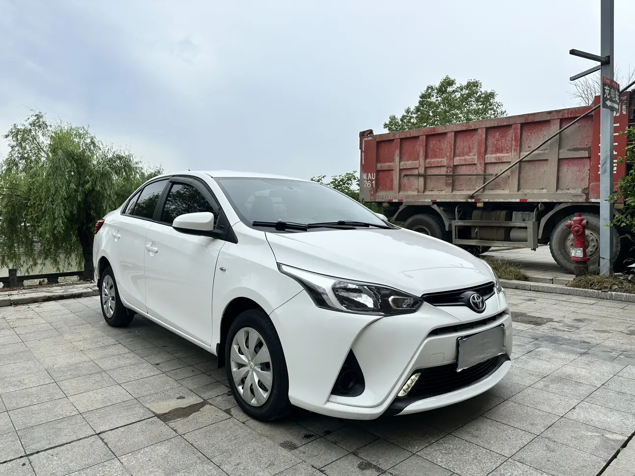 Toyota YARiS L Enjoy