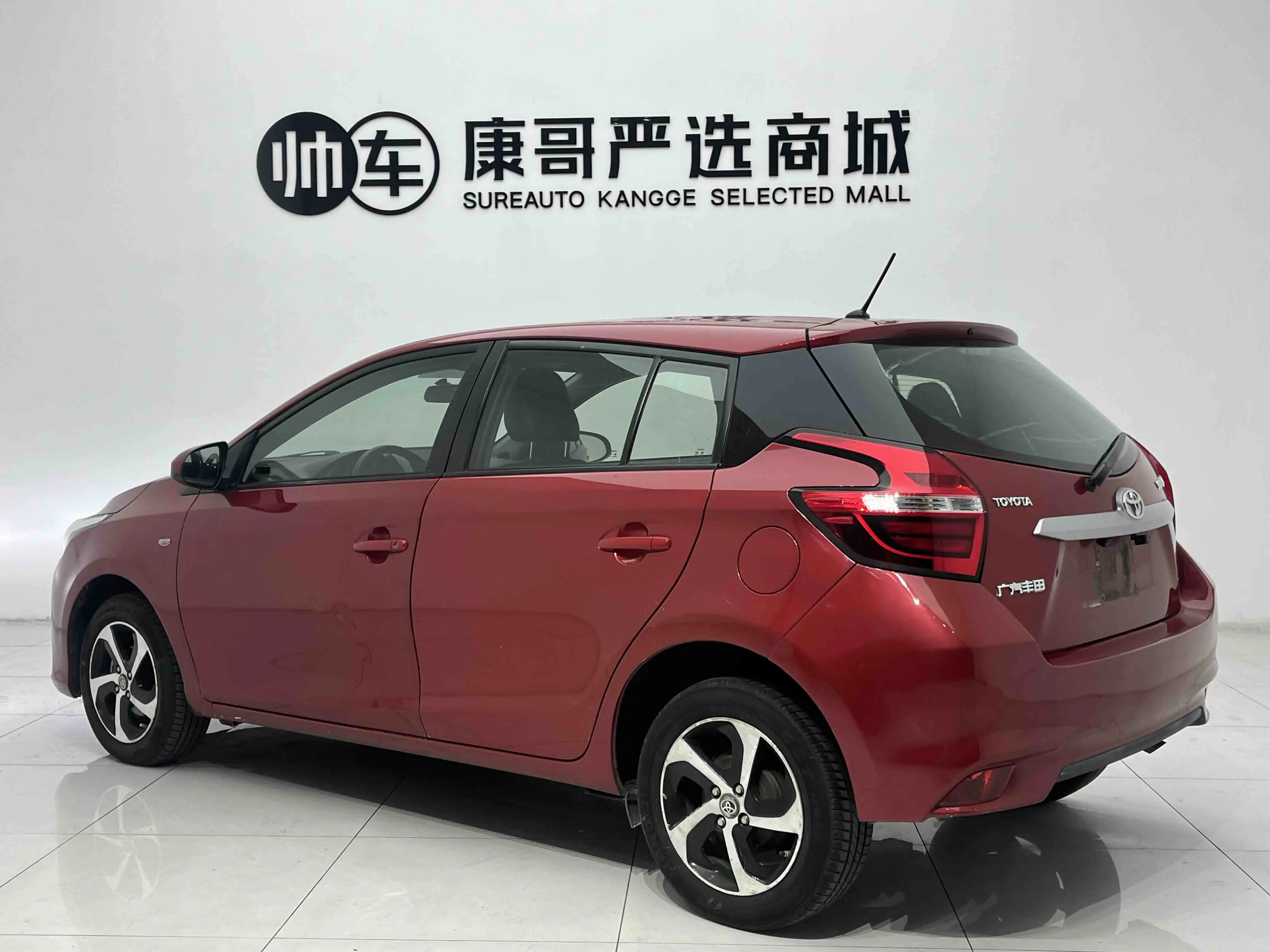 Toyota Yaris L