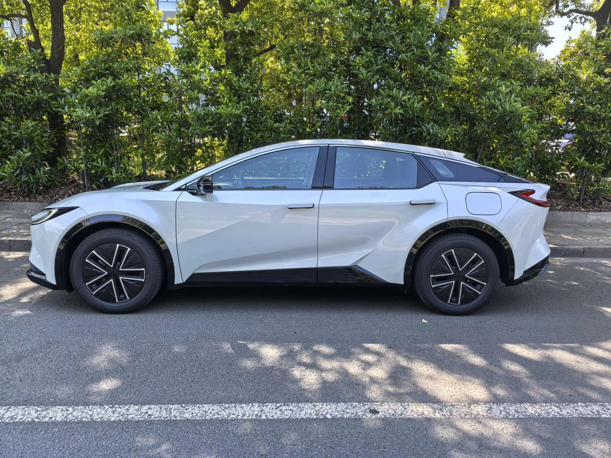Toyota BZ