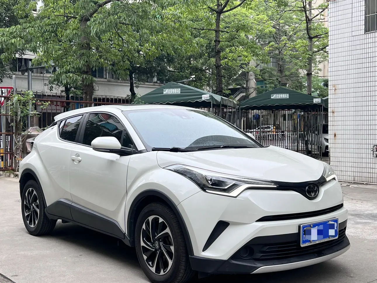Toyota C-HR Hybrid