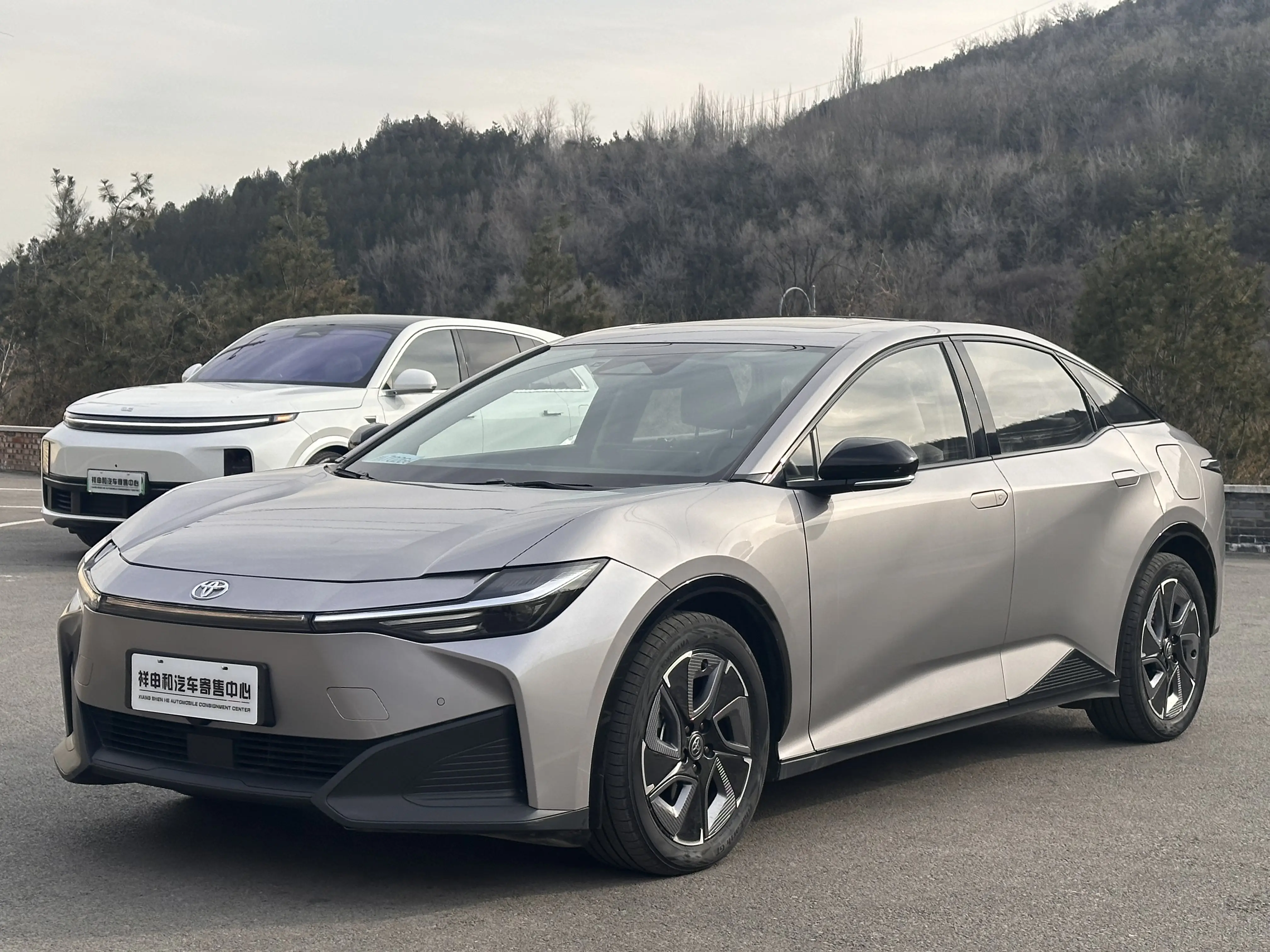 Toyota bZ