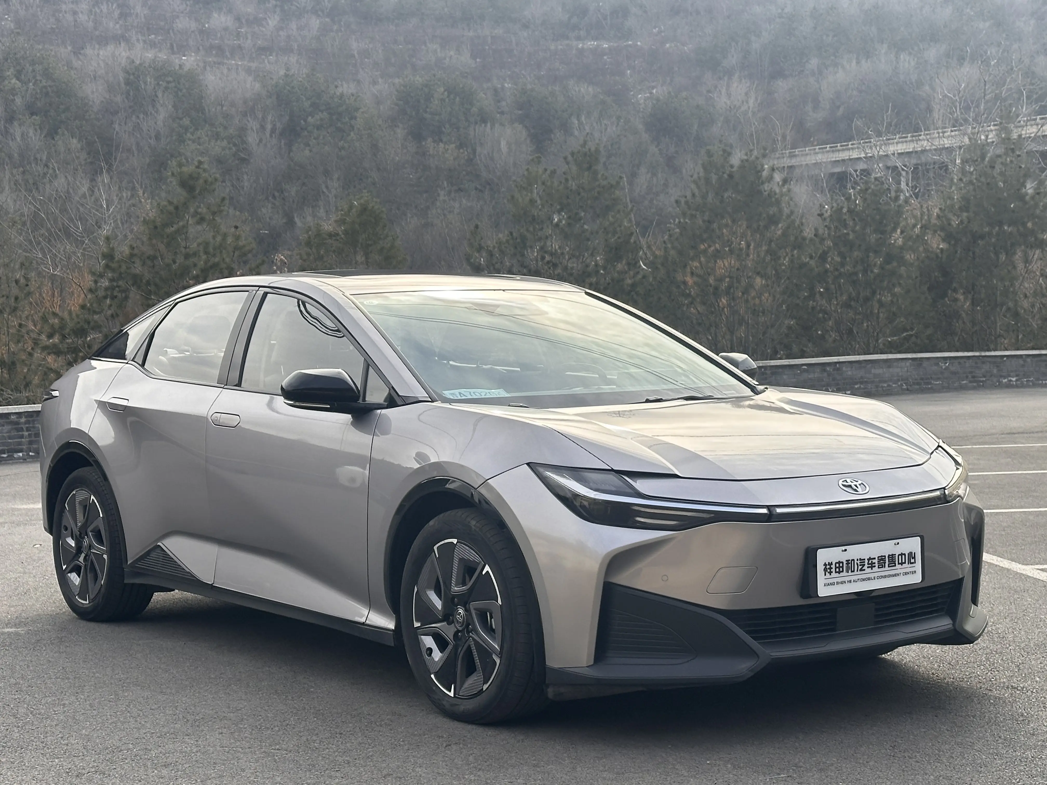 Toyota bZ