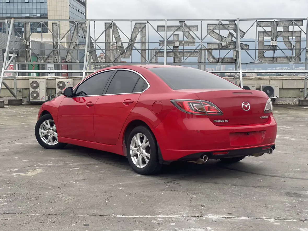 Mazda 6
