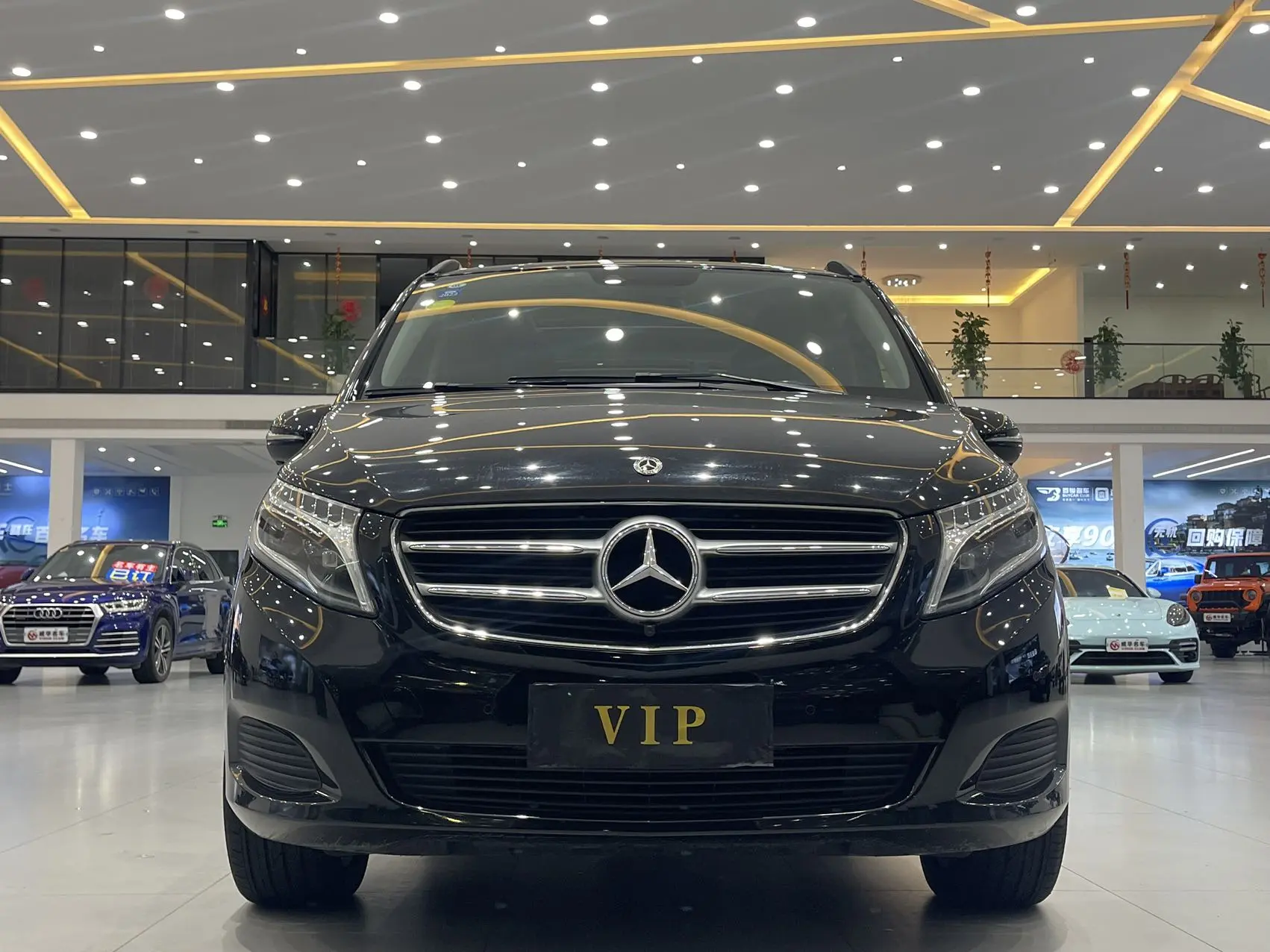 Mercedes-Benz Mercedes Benz V Class