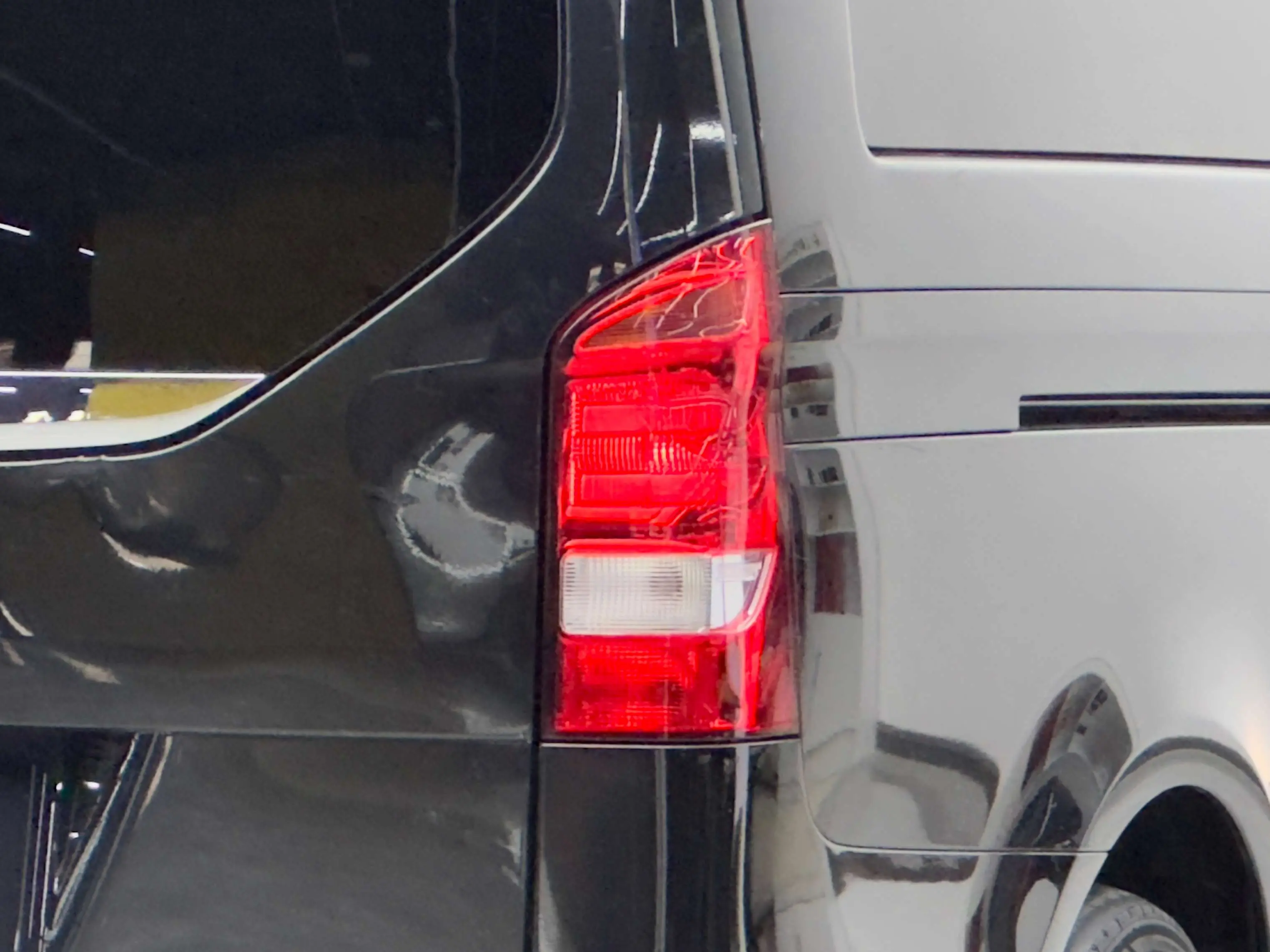 Mercedes-Benz Mercedes Benz V Class