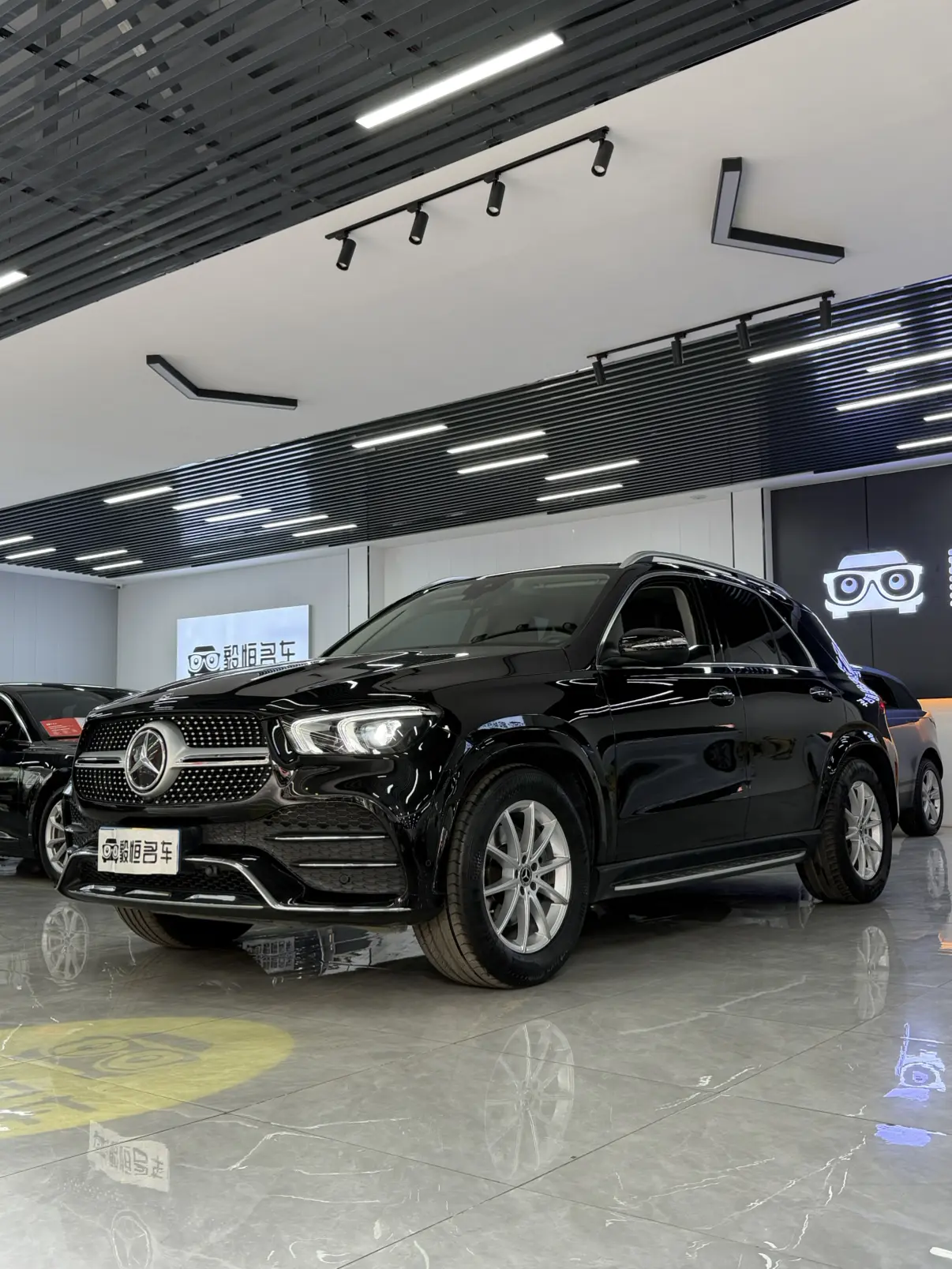 Mercedes-Benz GLE (Imported)