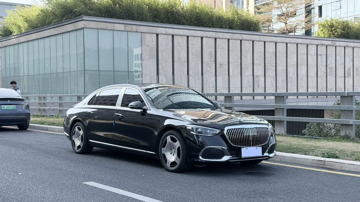 Mercedes-Benz Maybach S-Class