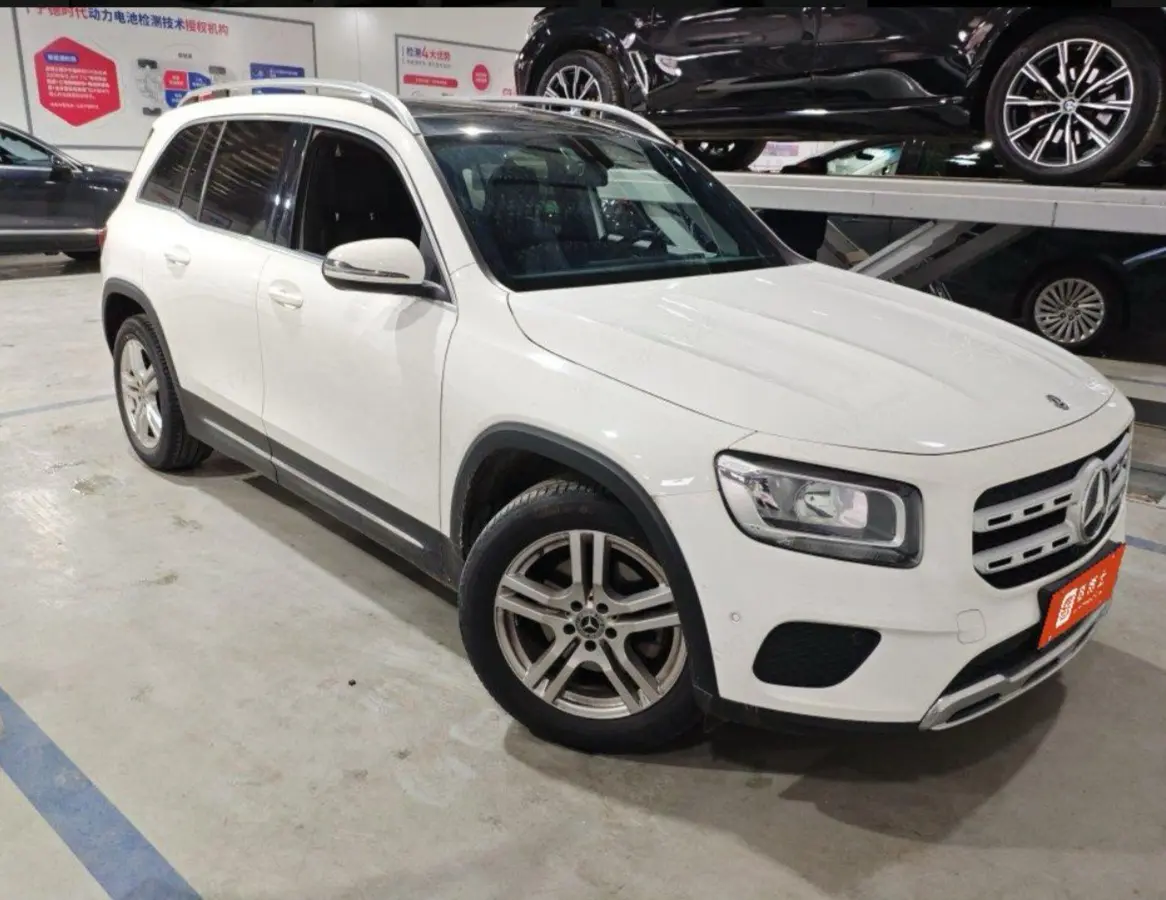 Mercedes-Benz GLB
