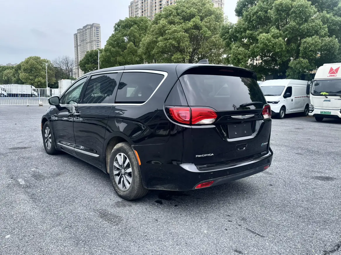 Chrysler Grand Voyager PHEV