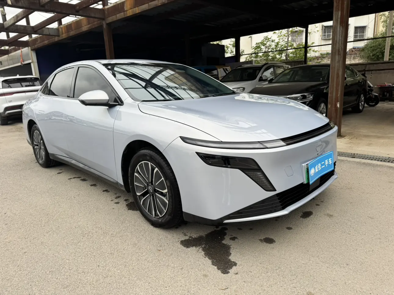 Nissan N6