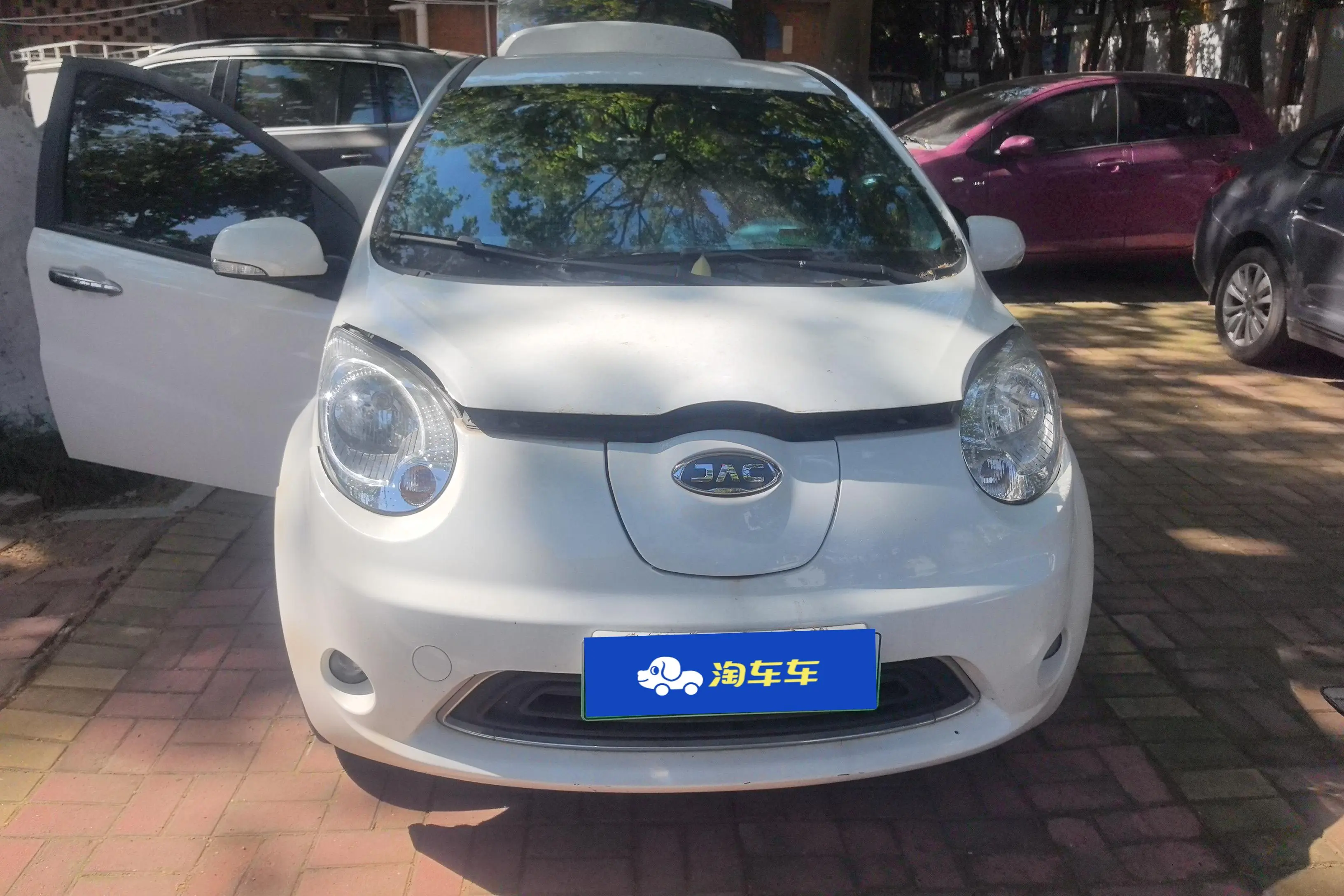 JAC iEV6E