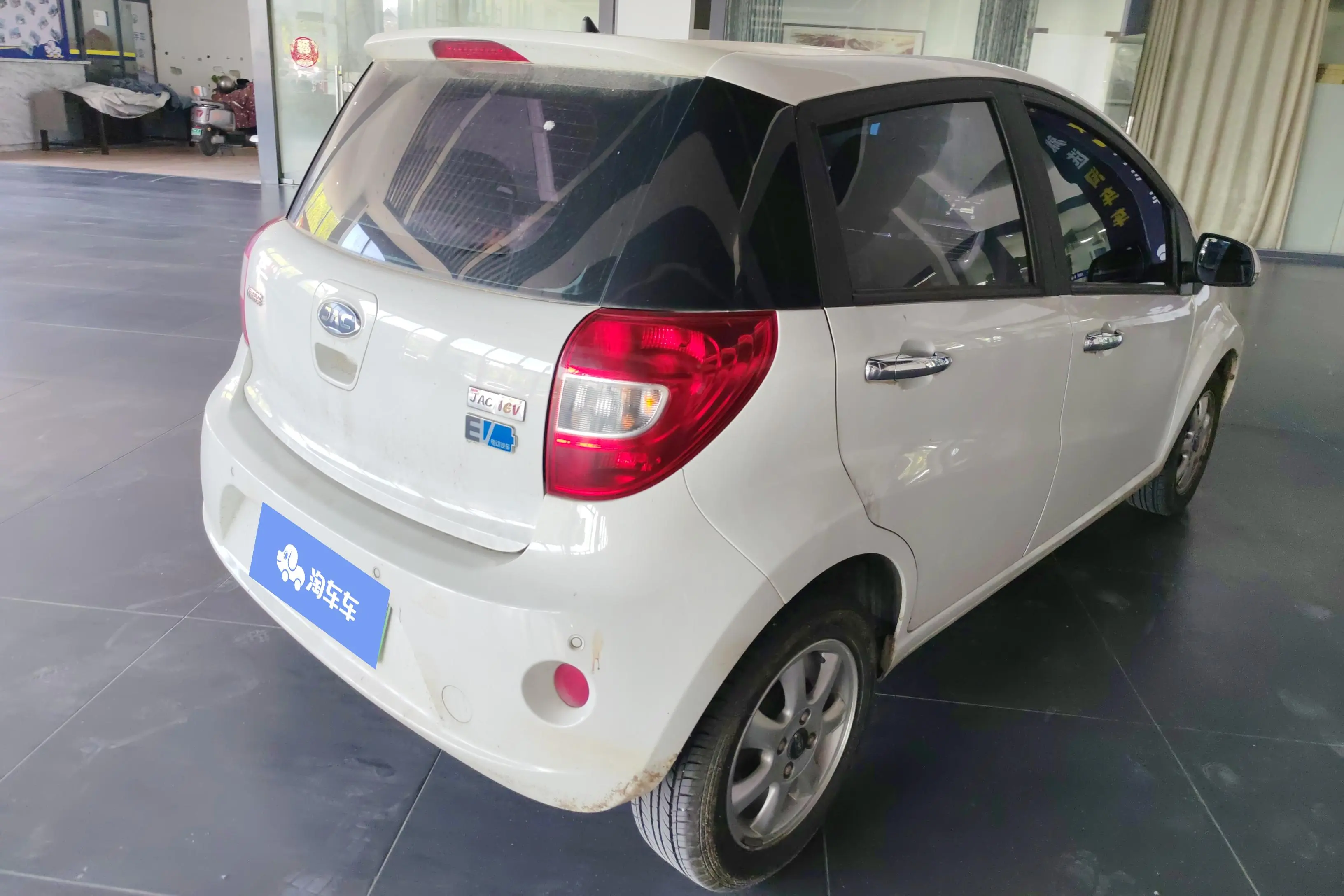 JAC iEV6E