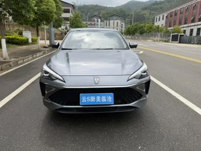 Roewe i5